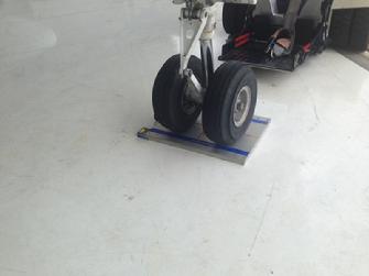 aircraft platform scale, aircraft scales, platform scales, road runner aircraft scale, vishay aircraft scale, road runner aircraft scale repair, airplane scale, airplane scales, cessna aircraft weighing, cessna jet weighing, cessna aircraft scales, cessna X weighing, cessna x weighing scale