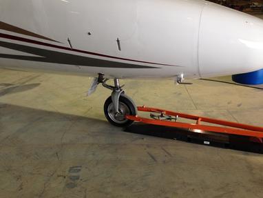 aircraft platform scale, aircraft scales, platform scales, road runner aircraft scale, vishay aircraft scale, road runner aircraft scale repair, airplane scale, airplane scales