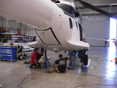 Super Puma, Super Puma jacking, jacks for super puma, super puma jacks, tronair jacks, meyer jacks, aircraft jacks, aircraft weighing, helicopter weighing, jack point weighing, wireless aircraft weighing kit